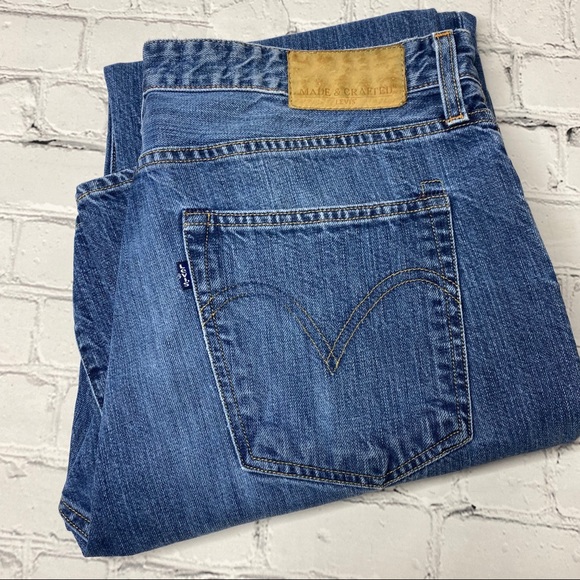 levis blue tab
